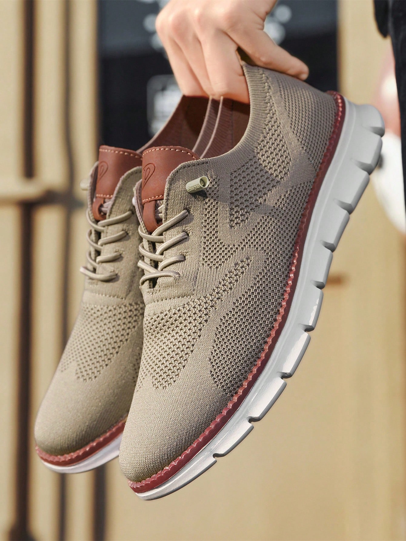 حذاء رياضي بتفاصيل محبوك رباط امامي للرجال