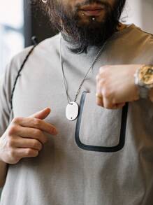 Men Pocket Patched Tee