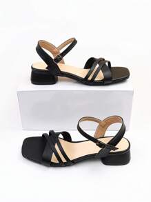 Wide Fit Elegant Ankle Strap Sandals For Women, Cross Strap Chunky Heeled Sandals - Black - View 3