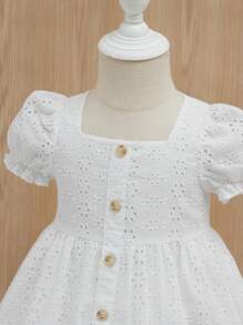 Vestido Para Bebé Niña Con Manga Abullonada, Bordado De Ojal Y Dobladillo Con Volantes - Blanco - Ver 5