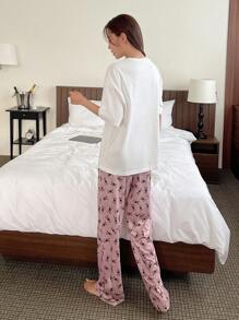 DAZY Cartoon & Letter Graphic Drop Shoulder Tee & Trousers Lounge Set - Multicolor - View 2