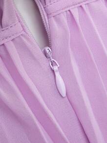 Soleia 一字肩前繫帶處女座袖百褶下擺連衣裙 - 紫丁香色 - 查看 8