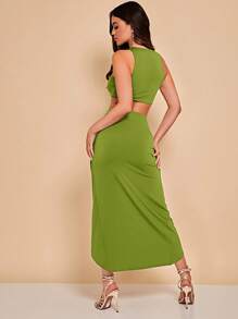 SHEIN BAE Solid Crop Tank Top & Ruched Split Thigh Skirt - Lime Green - View 2