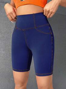SHEIN EZwear Shorts biker con parche de letra con puntada