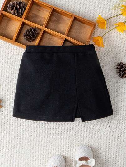 SHEIN Young Girls' Urban Leisure Short Skort With Side Slit Design
