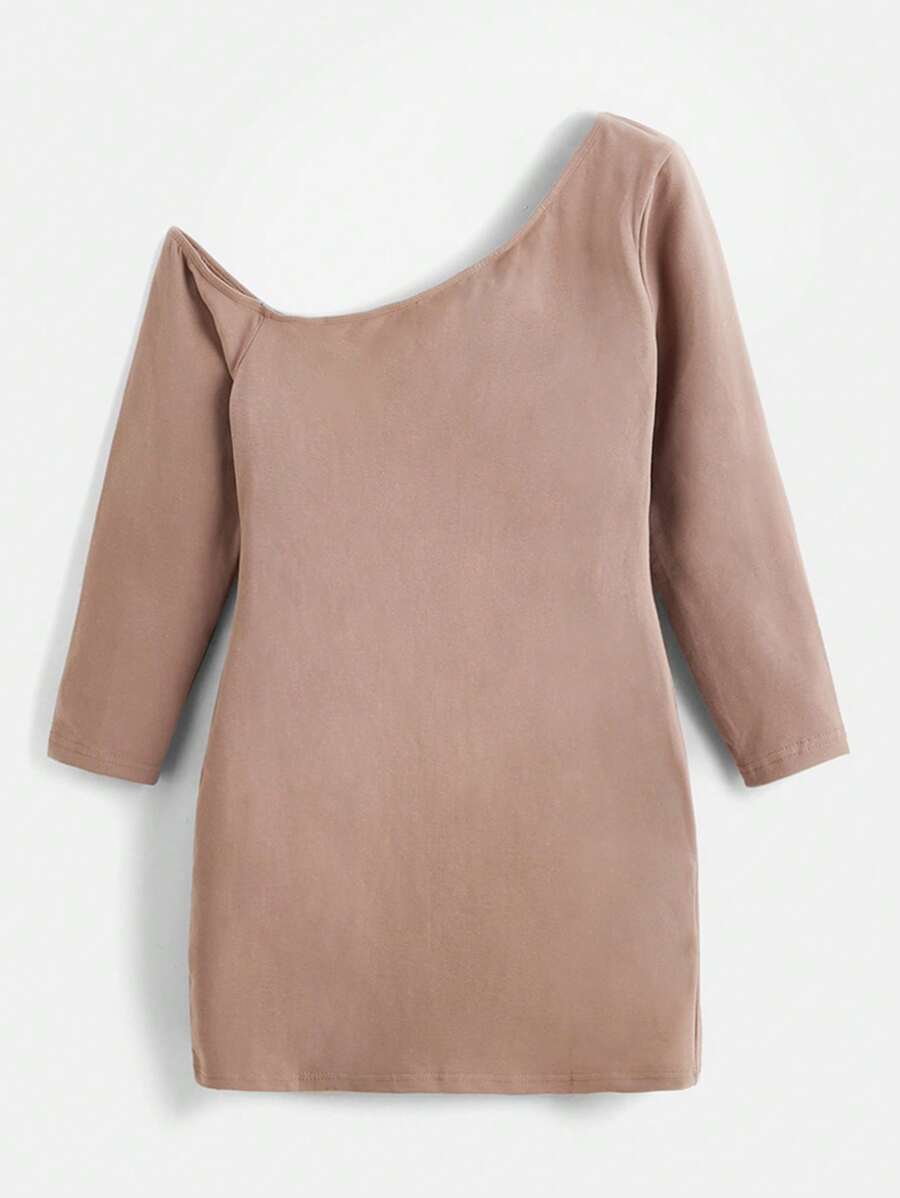 SHEIN BASICS Hơn Chất rắn Cổ không đối xứng Váy bodycon - Màu nâu  Mocha - Xem 1
