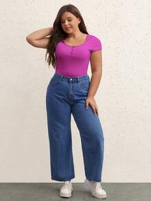 SHEIN BASICS Camiseta De Cuello Redondo Para Mujer De Talla Grande Con Botones Delanteros - Rojo violeta - Ver 3