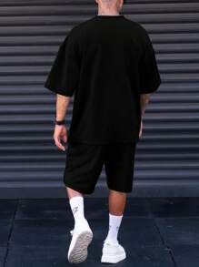 Manfinity Homme Men Plus Letter Graphic Tee & Shorts - Black - View 2