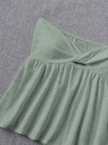 SHEIN EZwear لباس علوي بدون حمالات مطوي امامي