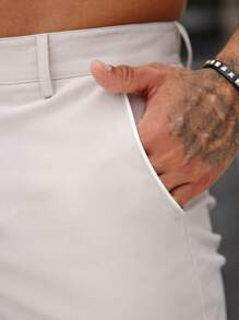 Manfinity Homme Men Solid Slant Pocket Bermuda Shorts - Khaki - View 5