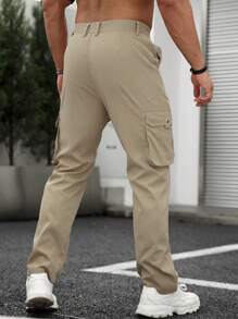 Manfinity LEGND Men Flap Pocket Side Cargo Trousers - Khaki - View 3
