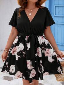 SHEIN LUNE 大碼波西米亞腰帶 交叉花卉印花連衣裙 - 彩色 - 查看 4