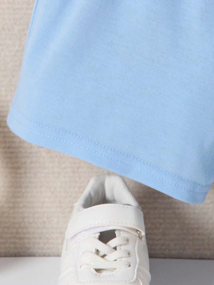 SHEIN Toddler Boys Letter Graphic Tee & Shorts Set - Blue and White - View 7