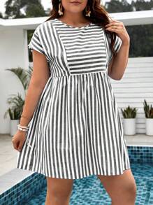 SHEIN VCAY Cộng với 1 chiếc váy tay cánh dơi in sọc - Đen và trắng - Xem 5