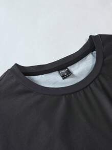 Manfinity Homme Hombres Camiseta de ombré bajo curvo