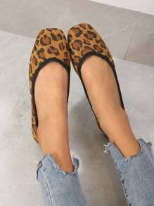 Women Leopard Pattern Square Toe Flats, Elegant Faux Suede Ballet Flats - Yellow - View 3