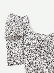 SHEIN VCAY Ditsy Floral Print Sweetheart Neck Puff Sleeve Peplum Top - White - View 6