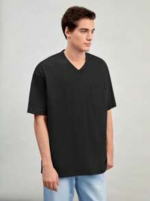 Manfinity Basics Men Solid Pocket Patched Drop Shoulder Tee - Black - View 5