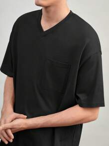 Manfinity Basics Men Solid Pocket Patched Drop Shoulder Tee - Black - View 6