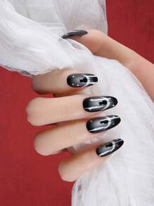 ROMWE Grunge Punk 24pcs Short Almond Cartoon Cat Pattern Fake Nail & 1sheet Tape & 1pc Nail File - Multicolor - View 6