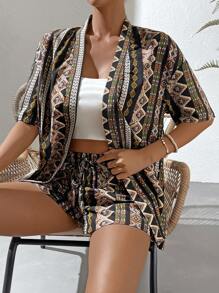 SHEIN VCAY 幾何印花落肩袖和服罩衫和短褲 - 彩色 - 查看 3