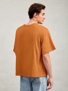 GENTILAND Men Cotton Solid Drop Shoulder Tee - Orange - View 2