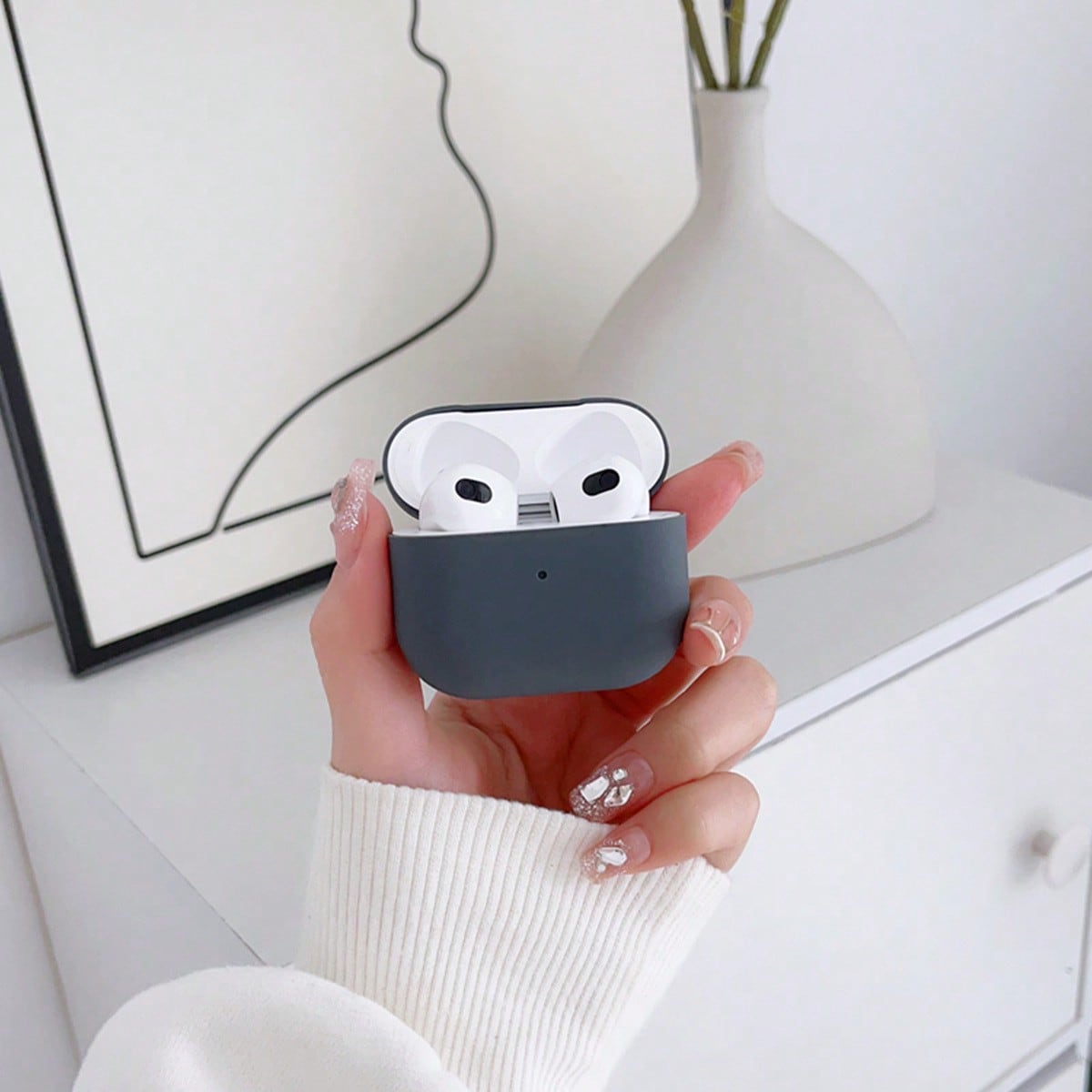 0.8mm Ultra-Thin One-Piece Silicone Protective Case For Airpod, Solid Color