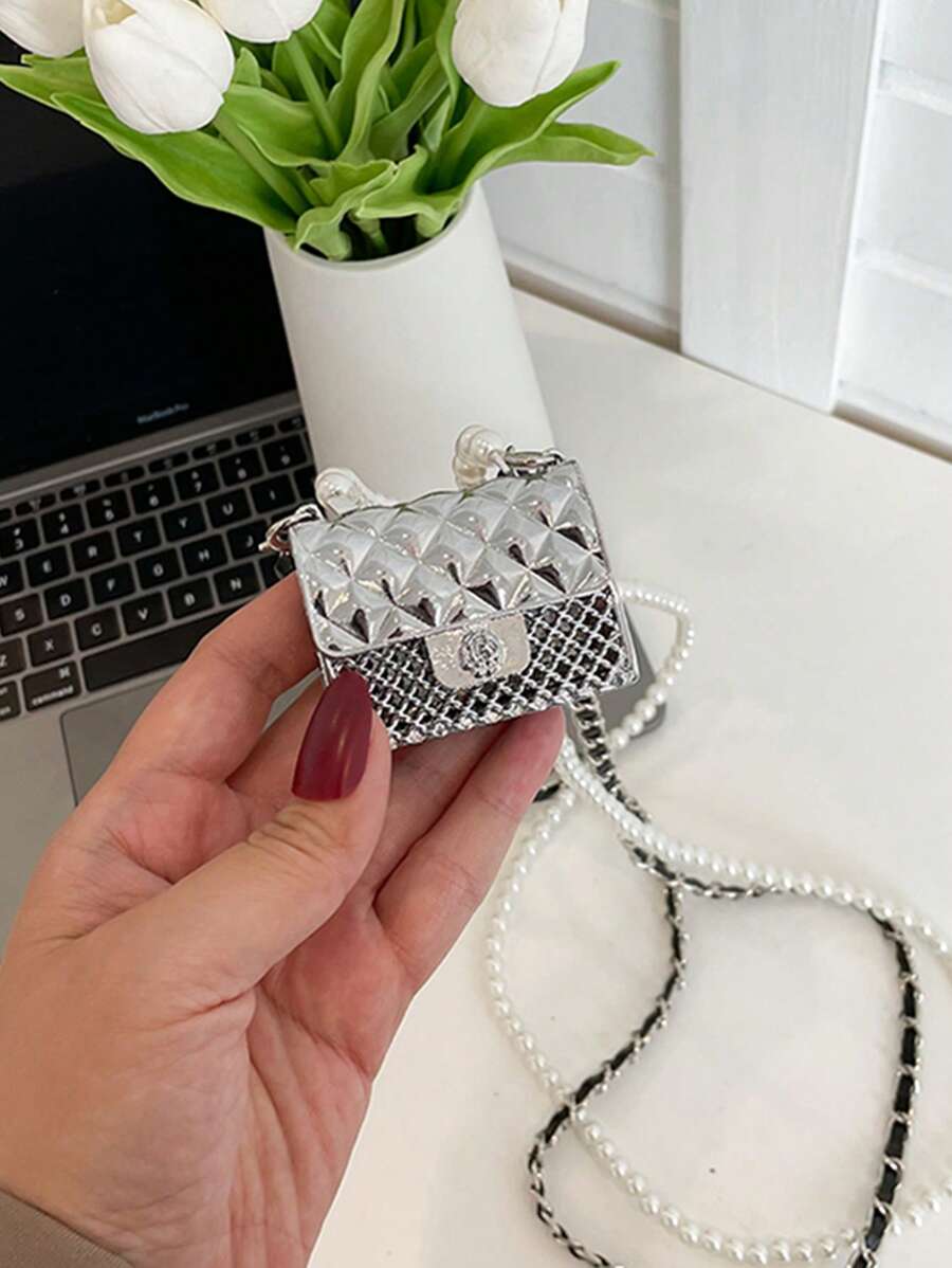 迷你翻蓋方包珍珠裝飾金屬質感前衛 - 銀色 - 查看 1