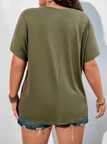 Vionelle Plus Solid V Neck Batwing Sleeve Tee - Army Green - View 2