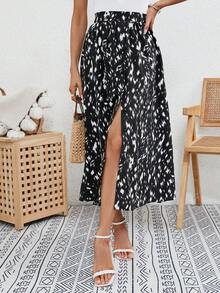 SHEIN Frenchy Allover Print Elastic Waist Flare Skirt - Black and White - View 3