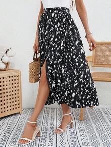 SHEIN Frenchy Allover Print Elastic Waist Flare Skirt - Black and White - View 6