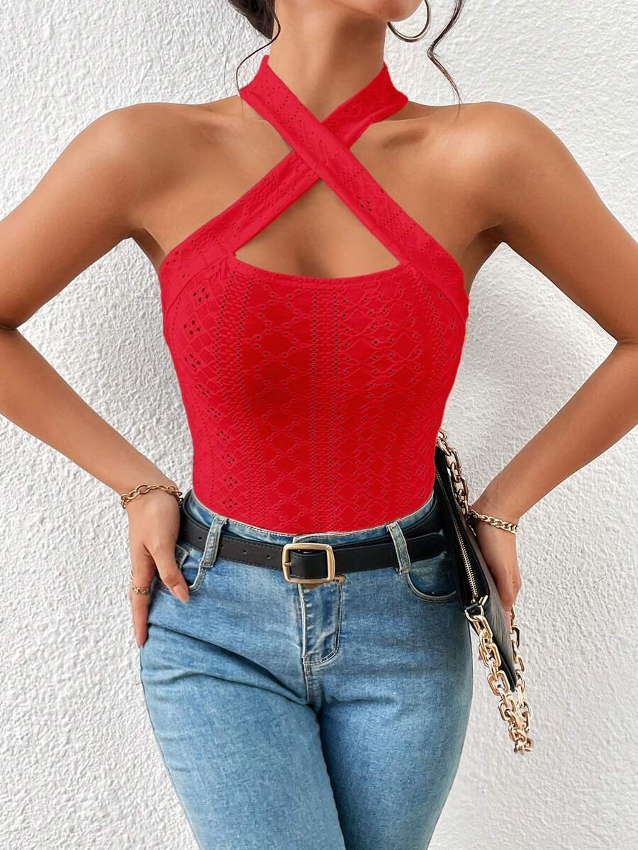 SHEIN Essnce 十字交叉網眼刺繡掛脖上衣 - 紅色 - 查看 1