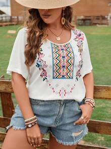 SHEIN Holidaya Plus Geo Print Batwing Sleeve Tee - White - View 2