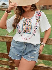 SHEIN Holidaya Plus Geo Print Batwing Sleeve Tee - White - View 7