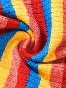 SHEIN 嬰兒彩虹條紋吊帶上衣和短褲套裝 - 彩色 - 查看 7