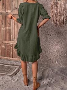 SHEIN LUNE Vestido de bata sólido manga de encampanada bainha com babado - Verde Militar - Visão 2