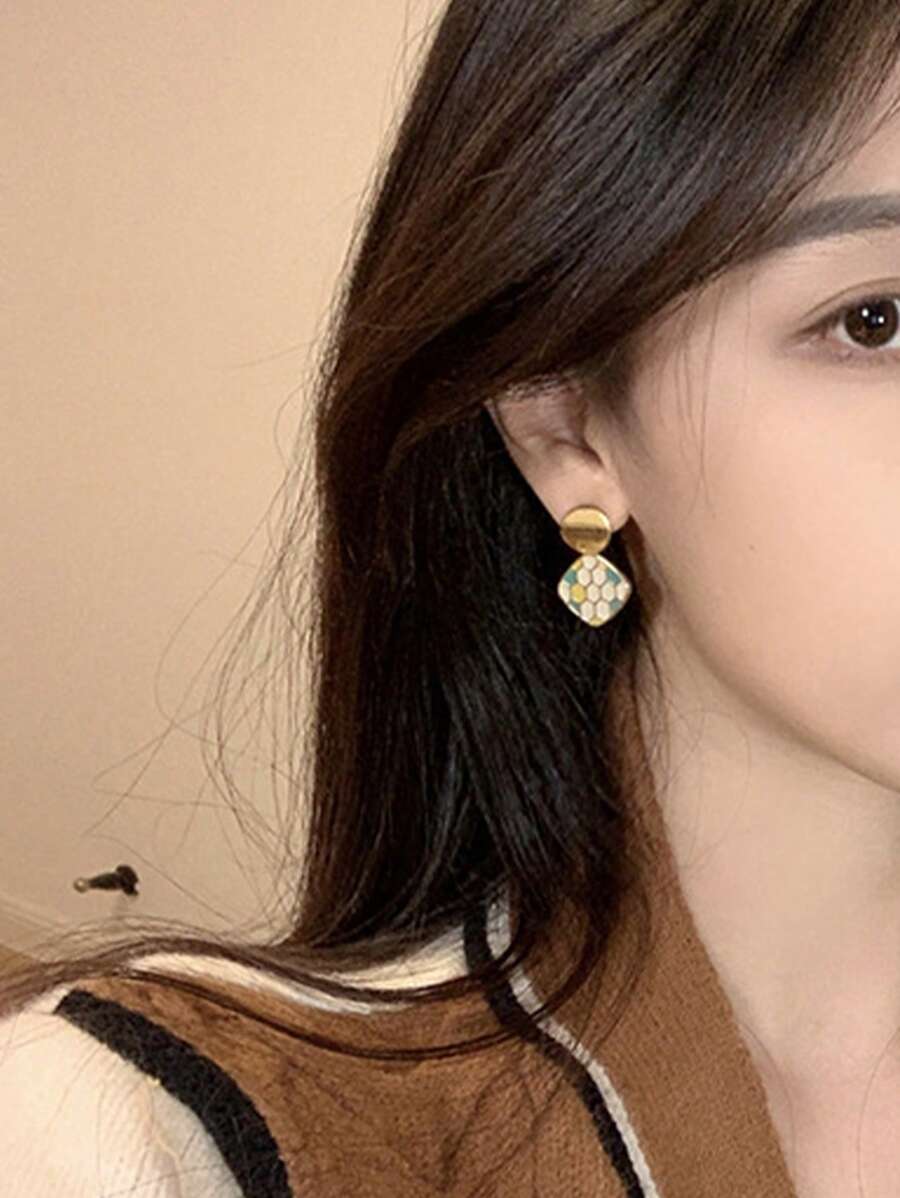 1 Đôi Thời Trang Đồng Tổ Ong Chi Tiết Vuông Thả Bông Tai Nữ Cho Cuộc Sống Hàng Ngày - Nhiều màu - Xem 1