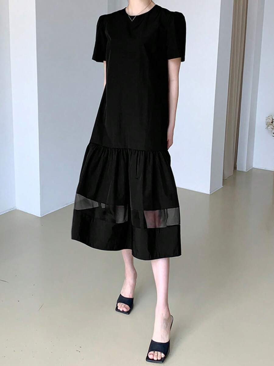 Vestido smock unicolor bajo con fruncido - Negro - Ver 1