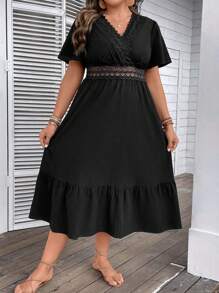 SHEIN Franclia Đầm Plus Size Viên lá sen Tương phản ren Trọn gói màu trơn Giải trí - màu đen - Xem 3