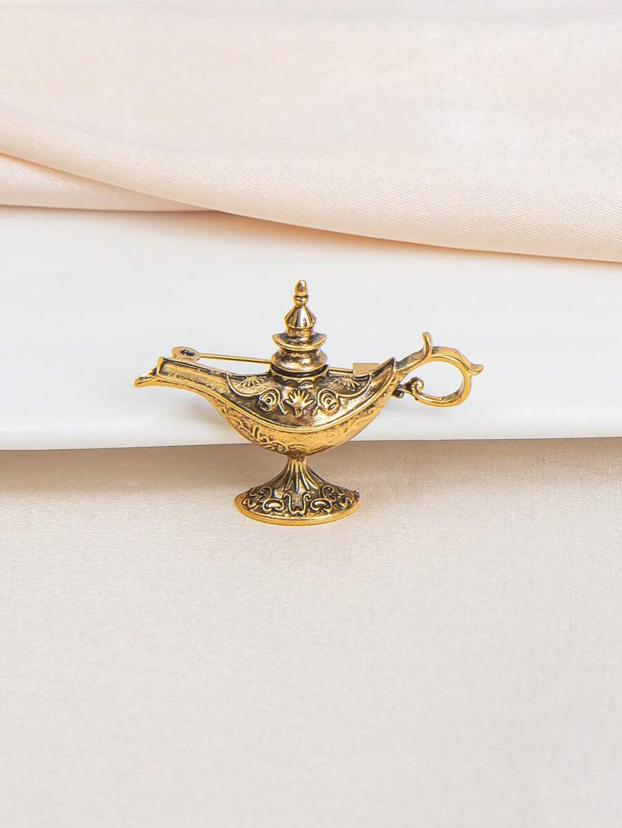Magic Lamp Design Brooch - Yellow Gold - View 1
