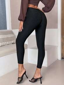 SHEIN Essnce Jeans ajustados unicolor crop - Negro - Ver 3