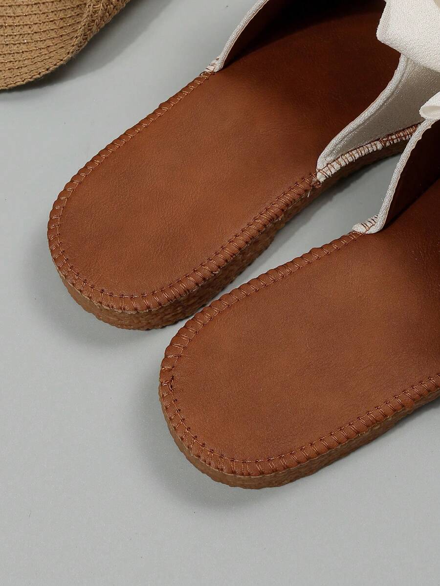 slippers with bow tie