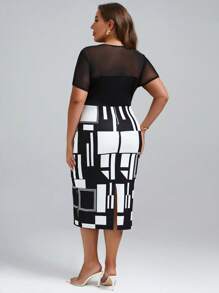 SHEIN Clasi 大碼優雅網拼接 透膚 開衩幾何連衣裙 - 黑與白 - 查看 3