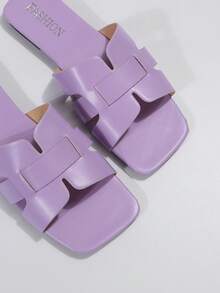 Dép Xăng Đan Thời Trang Cho Nữ, Xăng Đan Đế Bằng Thiết Kế Cut Out - Màu Lilac Tím - Xem 4