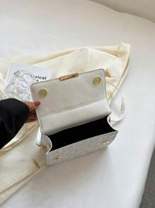 時尚的女士單色菱形圖案可摺疊手提包,帶拉練和褶皺設計,可當做肩背包或斜跨包使用,採用pu皮革製成 - 白色 - 查看 5