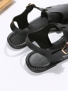 Women Cut Out Ankle Strap Sandals, Elegant Summer Flat Sandals - Black - View 3