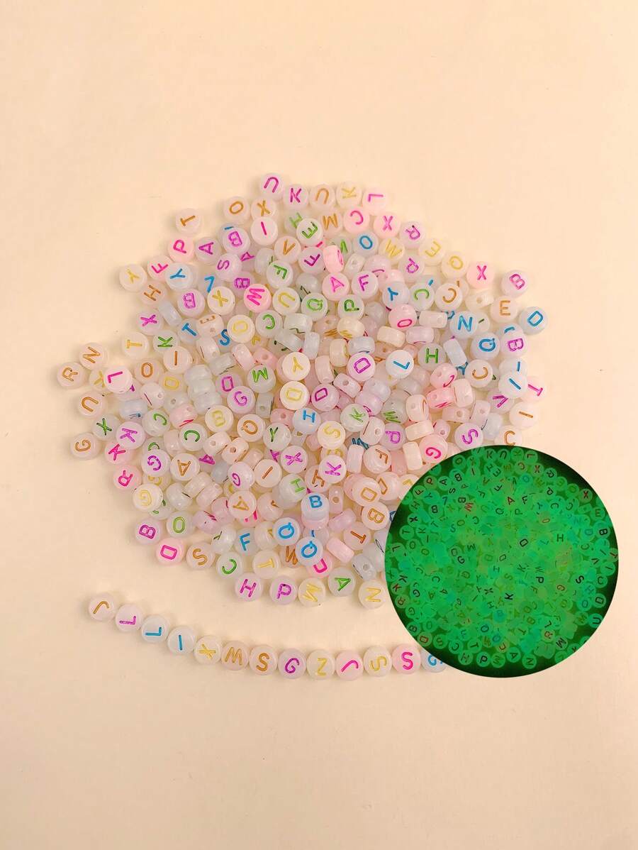 100pcs Glow In The Dark Plastic Flat Beads With Alphabet Design For DIY Bracelet, Necklace Making (Color & Letter Random) - Multicolor - View 1