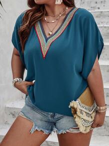 SHEIN LUNE Plus Contrast Lace Batwing Sleeve Blouse - Blue - View 4