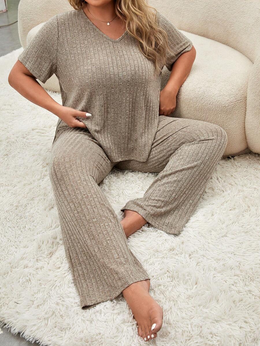 Ensemble de pyjama / pyjama en tricot côtelé grande taille - Kaki - Voir 1