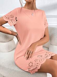 SHEIN Clasi 鏤空貝殼邊連衣裙 - 珊瑚粉 - 查看 4